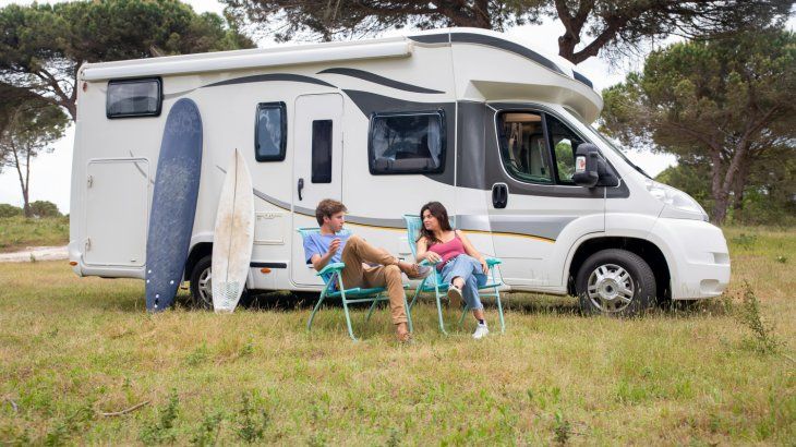 Elegir el motorhome como base para el Mundial 2026 permite evitar las corridas de aeropuertos y disfrutar del paisaje entre sedes. 