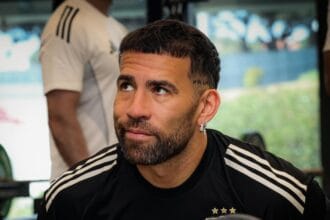Nicolás Otamendi está a un paso de firmar contrato con River