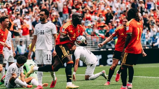 Bélgica llegó al empate definitivo gracias a un gol en contra del egipcio Mohamed Hany.