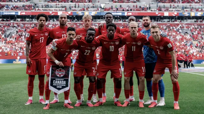 Canadá debutó con un empate ante Bosnia y rompió la mala racha de dos mundiales sin sumar puntos. 