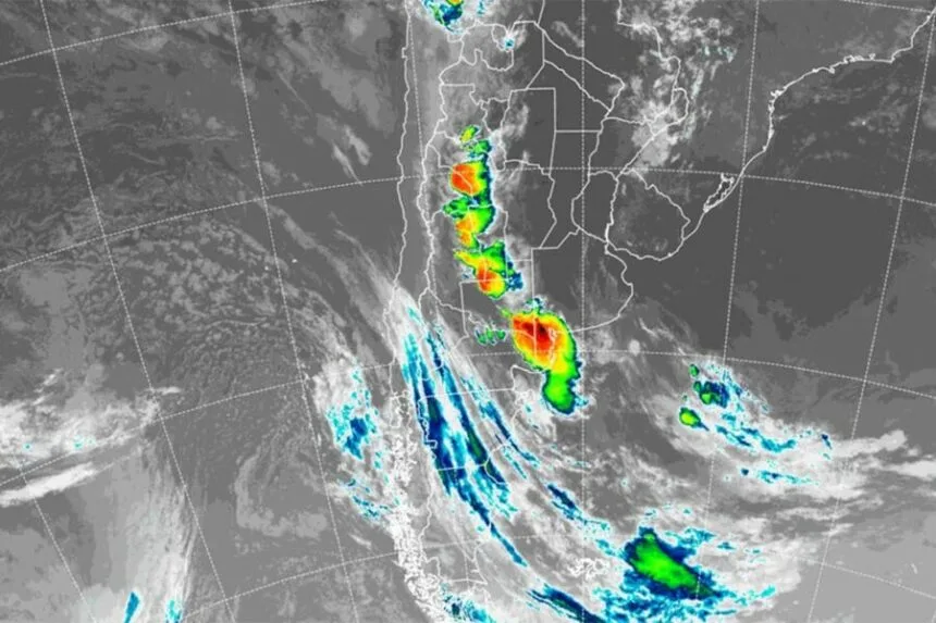 En qué provincias rigen hoy alertas por calor extremo, tormentas, lluvias o granizo