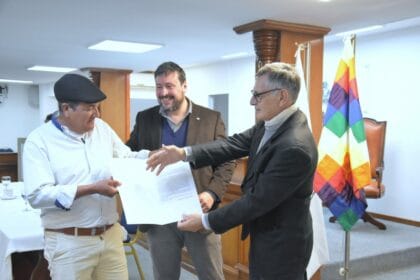 El diputado Castelán hizo un reconocimiento al Grupo “Los Carpinchos” por mantener  la limpieza de ríos y lagunas de Resistencia