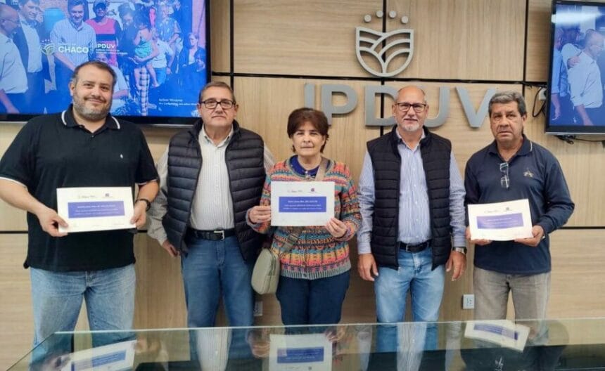 El Instituto de Vivienda entregó nuevos créditos “Chaco a la Obra” a familias del gran Resistencia