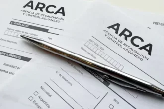 «Los argentinos vuelven a ser inocentes hasta que ARCA demuestre lo contrario», dijo Adorni