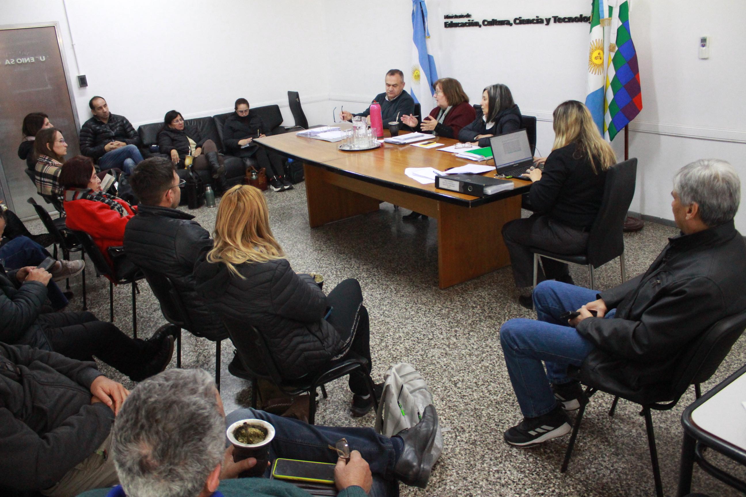 Estabilidad Laboral Docente: Concluyó El Proceso De Titularización En Nivel Superior