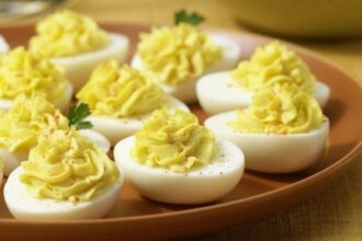 Huevos rellenos: el clásico irresistible que nunca falla