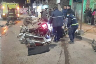 FONTANA:  Quedó Atrapado En Su Auto Tras Un Choque En Cadena