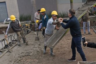 Más Conectividad: El Gobernador Zdero Constató El Avance De Obras De Pavimentación En Villa Altabe