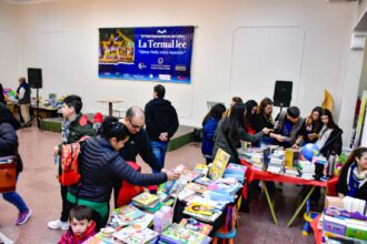 Con total éxito finalizó la Feria Saenzpeñense del Libro «La Termal Lee»