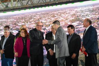 El intendente Bruno Cipolini participó del acto por los 100 años de la Cooperativa Sáenz Peña