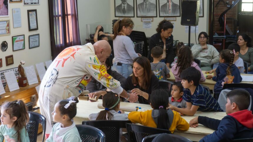 Vacaciones de invierno en Sáenz Peña: Se realizó el taller de arte en el Museo de la Fundación