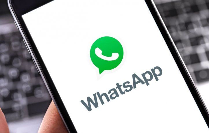 Vas a poder resumir tus chats con Inteligencia Artificial en WhatsApp: cómo funciona