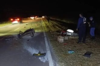 CHACO: Una Familia Viajaba En Moto, Protagonizó Un Choque Y Se Encuentran En Estado Crítico