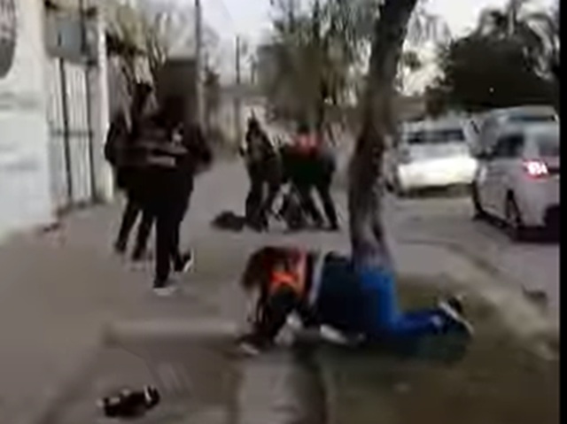 SÁENZ PEÑA: Motociclista Golpeó E  Intentó Apuñalar A Una Inspectora De Tránsito