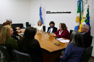 Autoridades De Educación Agradecieron El Trabajo De La Junta Electoral Docente Y De La Junta Ad Hoc