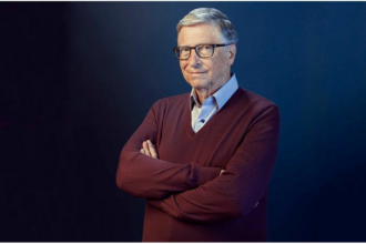 Bill Gates identificó tres profesiones que la inteligencia artificial no podrá reemplazar: cuáles son