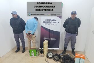 RESISTENCIA: Fue Atrapado Mientras Intentaba Llevarse Objetos Del Centro De Empleados De Comercio
