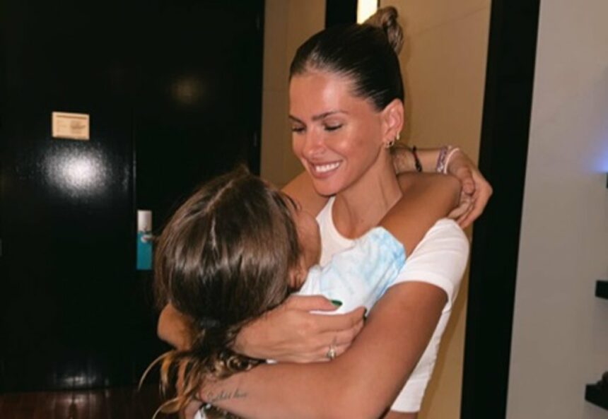 La China Suárez se instalará en Turquía junto a su hija mayor