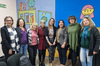 Una Madre, Electa Para Representar A Los Tutores En El Consejo De Educación