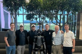 Una compañía de EEUU anunció que creará un ejército de 100.000 robots humanoides