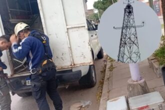 RESISTENCIA: Un Hombre Se Subió A Una Antena Y Amenazó Con Arrojarse Por Conflictos Familiares