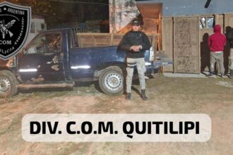 QUITILIPI: Sorprenden A Dos Jóvenes Robando Puertas De Algarrobo En Una Zona Boscosa