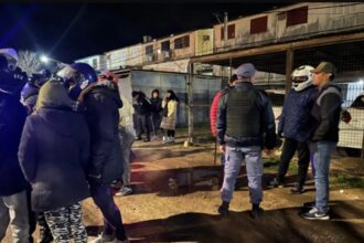 RESISTENCIA:   Le Robaron La Moto Y  Junto A Otros Moto-Ubers Inició La Búsqueda Por Los Barrios