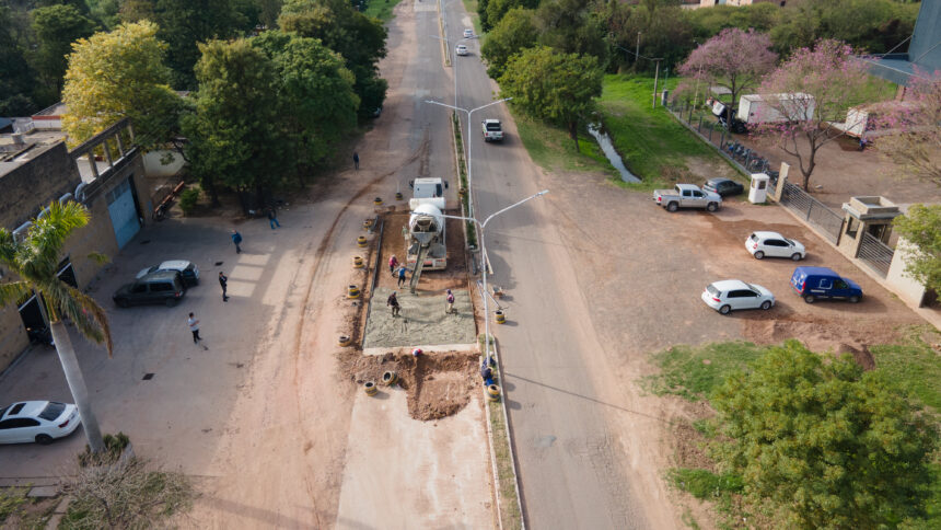 El municipiode Sáenz Peña avanza con la repavimentación de la avenida Los Inmigrantes