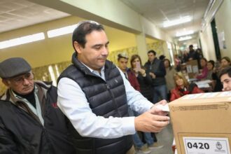 Test electoral: Corrientes elige gobernador entre siete frentes