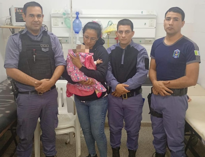 SÁENZ PEÑA: Policías Salvaron La Vida De Una Bebé Que Se Encontraba Asfixiada