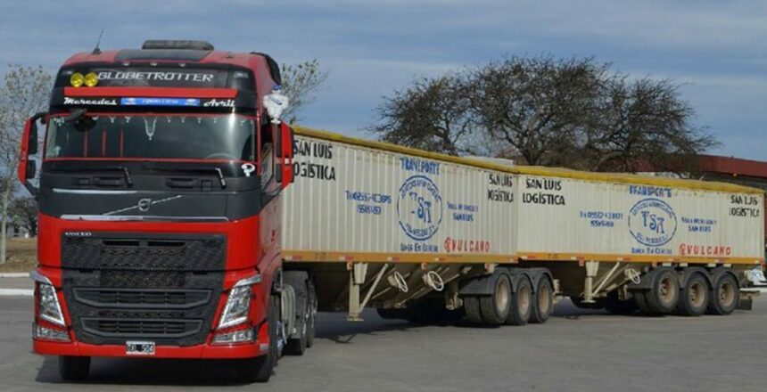 El Gobierno habilitó la libre circulación de camiones bitrenes en las rutas nacionales