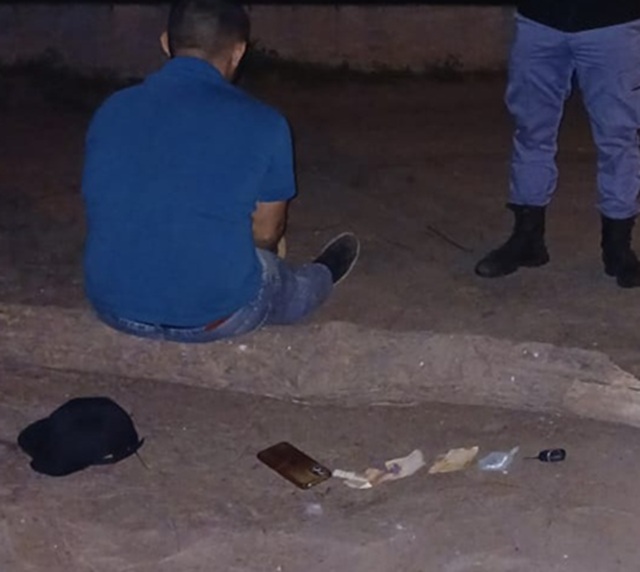 FONTANA: Demoran A Un Hombre Con Varias Dosis De Cocaína En El Barrio 263 Viviendas