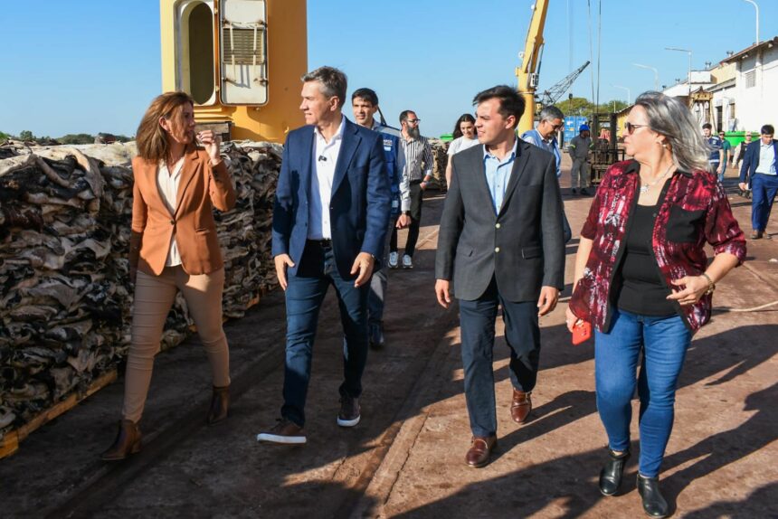 Desde Chaco A China: El Gobernador Zdero Constató Otra Histórica Jornada Para El Puerto De Barranqueras
