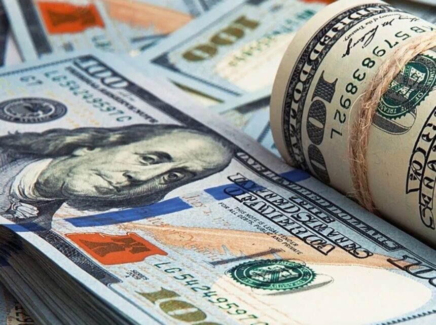 El dólar oficial cerró la semana en baja: todas las cotizaciones