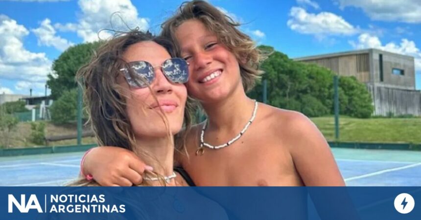 Jimena Barón, una madre orgullosa de la primera salida “de joda” de su hijo, Momo: “Ejemplo de hombre”