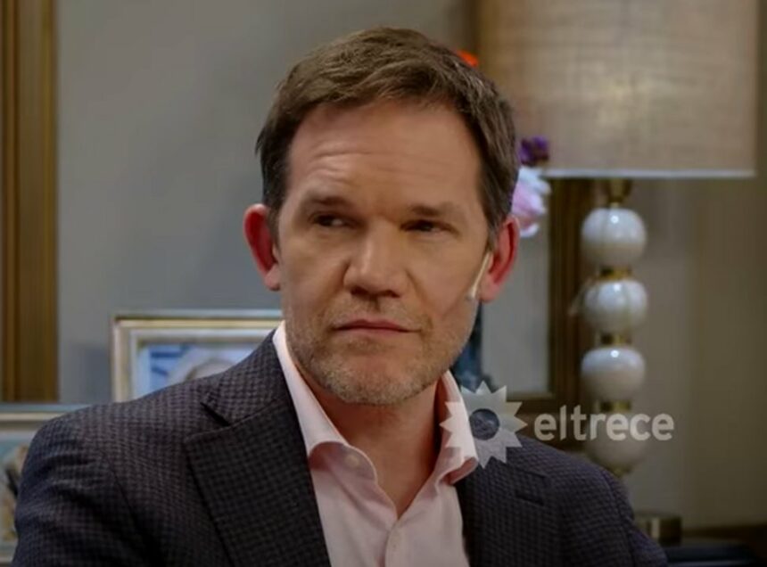 Juan Gil Navarro en la mesa de Mirtha Legrand: “El INCAA necesita funcionar, no hay que cerrarlo”