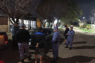 RESISTENCIA: Recuperaron Una Mochila Robada En El Barrio Luchemos Juntos