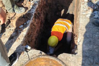 Macrocentro De Resistencia: Sameep Reemplazó Cañería Obsoleta Para Mejorar El Servicio