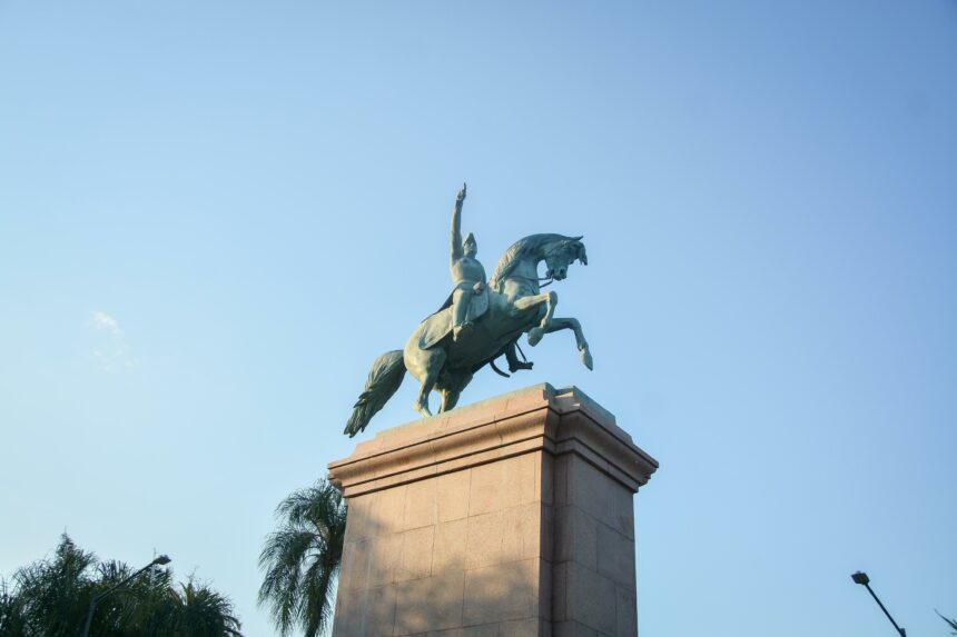 Resistencia: El Gobernador Zdero Acompañó El Homenaje A San Martín En El 175° Aniversario De Su Paso A La Inmortalidad