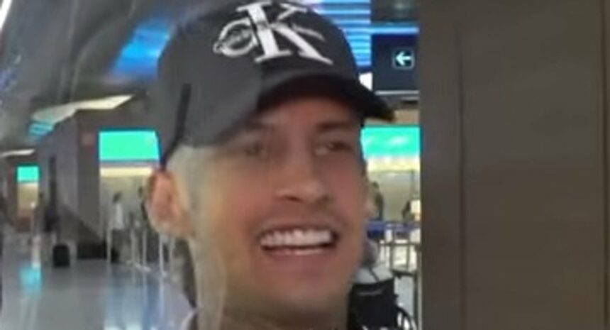 Rebotaron a L-Gante en migraciones por no pagar la cuota alimentaria de su hija