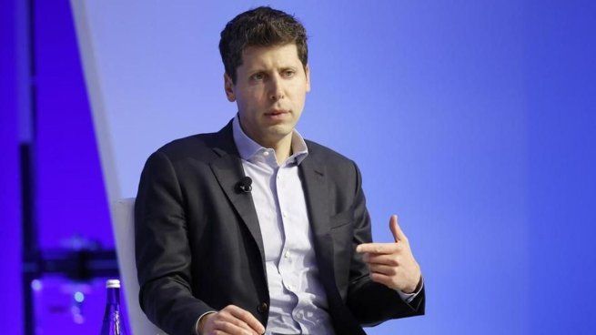 Sam Altman advierte a los mayores de 60: la Inteligencia Artificial cambiará para siempre el empleo