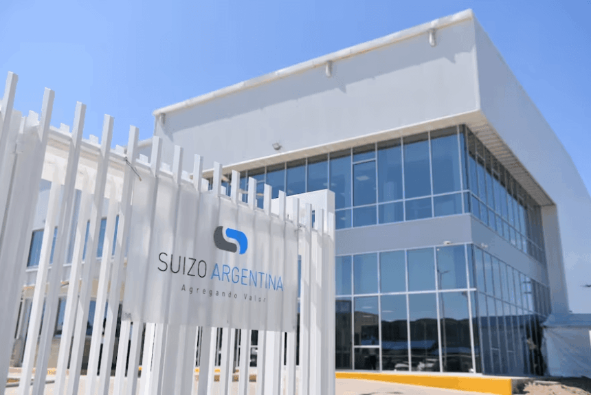 Investigan posibles coimas: el comunicado de la droguería Suizo Argentina que compartió Milei