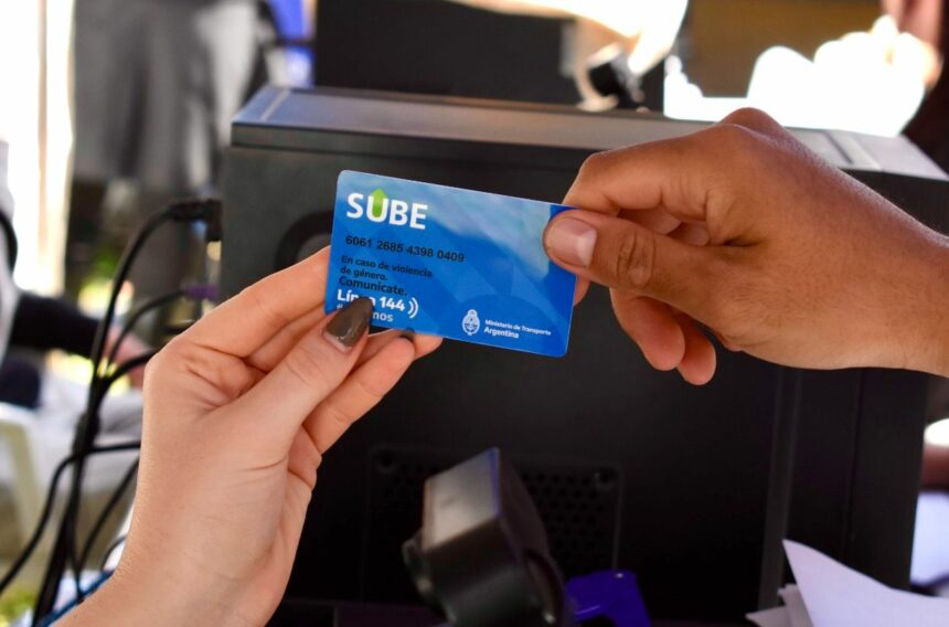 Unne Resistencia: Exitoso Operativo De Tarjeta Sube Y Salud Integral Para Estudiantes