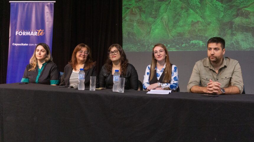 Sáenz Peña: Comenzó el curso gratuito sobre fortalecimiento de los derechos de niños y adolescentes