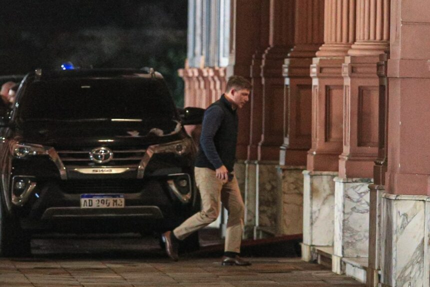 Reunión de urgencia en Casa Rosada por filtraciones y mensaje de Adorni por los posibles audios de Karina Milei