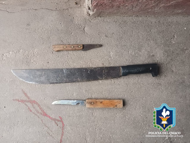 PLAZA: Armas Blancas Secuestradas Y Un Detenido