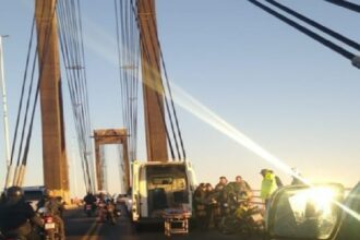 CHACO: Un Motociclista Se Descompensó En El Puente  Chaco-Corrientes