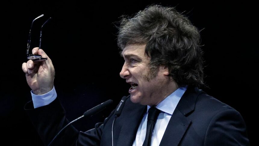 La impactante frase de Javier Milei antes de su acto en Moreno: “El kirchnerismo busca matarme”