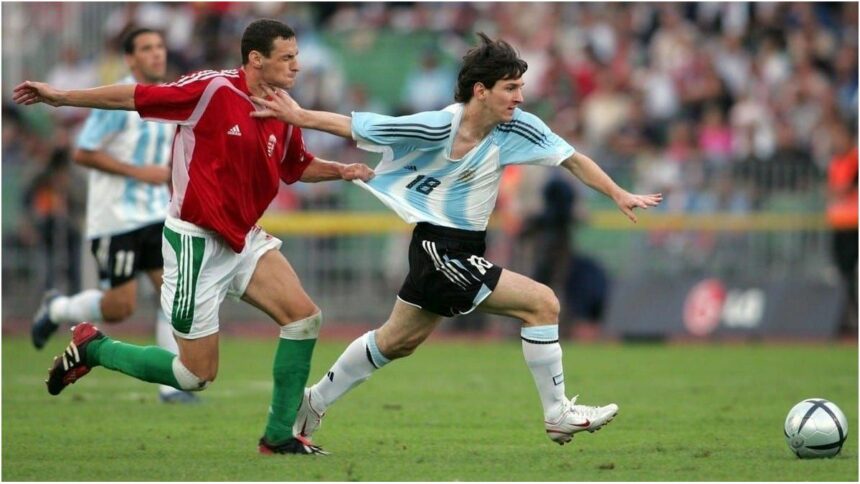 Lionel Messi y su fatídico debut con la Selección argentina hace 20 años: alegría y expulsión récord