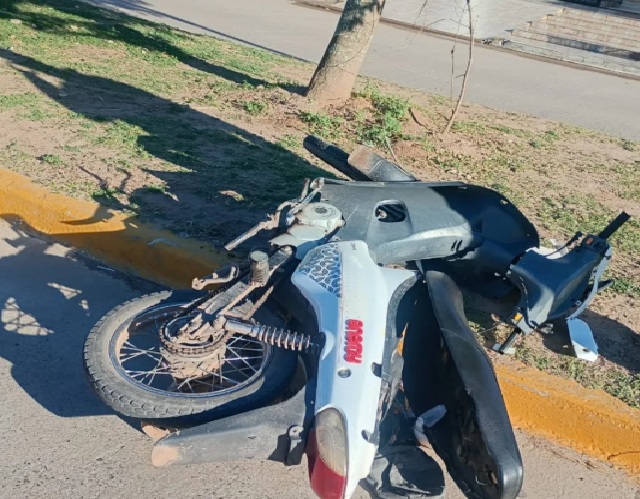 RESISTENCIA:  Siniestro Vial En Avenida Italia, Dos Motociclistas Heridos